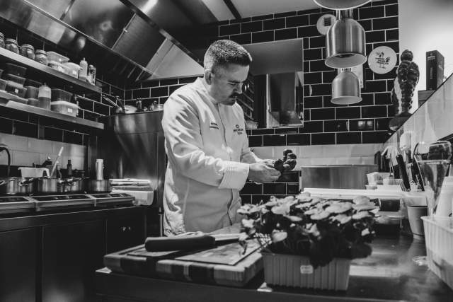 → AinTimiste · Restaurant Gastronomique Ain · Photos