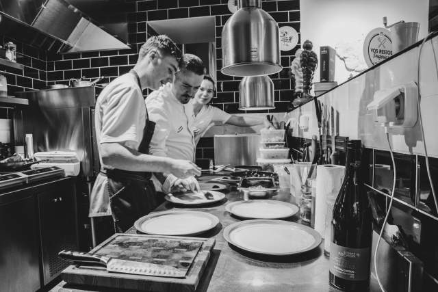 → AinTimiste · Restaurant Gastronomique Ain · Photos