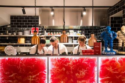 → AinTimiste · Restaurant 1 étoile Ain · Equipe 