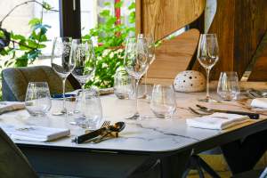 → AinTimiste · Restaurant étoilé Poncin