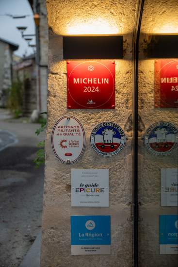 → AinTimiste · Restaurant Gastronomique Ain · Carte &amp; Menus